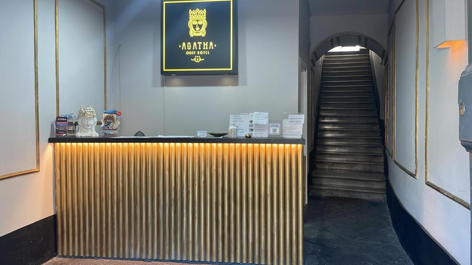 ホテル Agatha Cosy カターニア エクステリア 写真